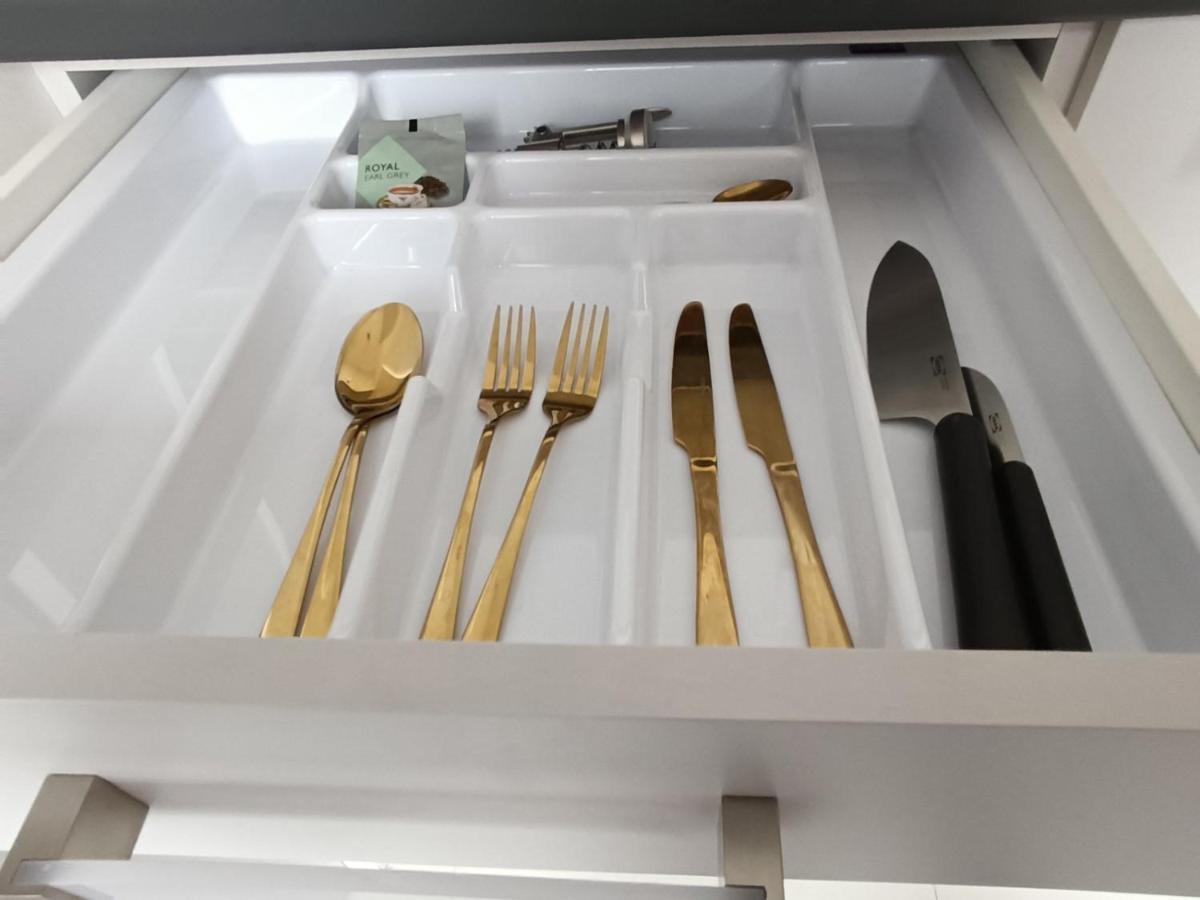 Apartamenty Wiktoryn 6A วอร์ซอ ภายนอก รูปภาพ