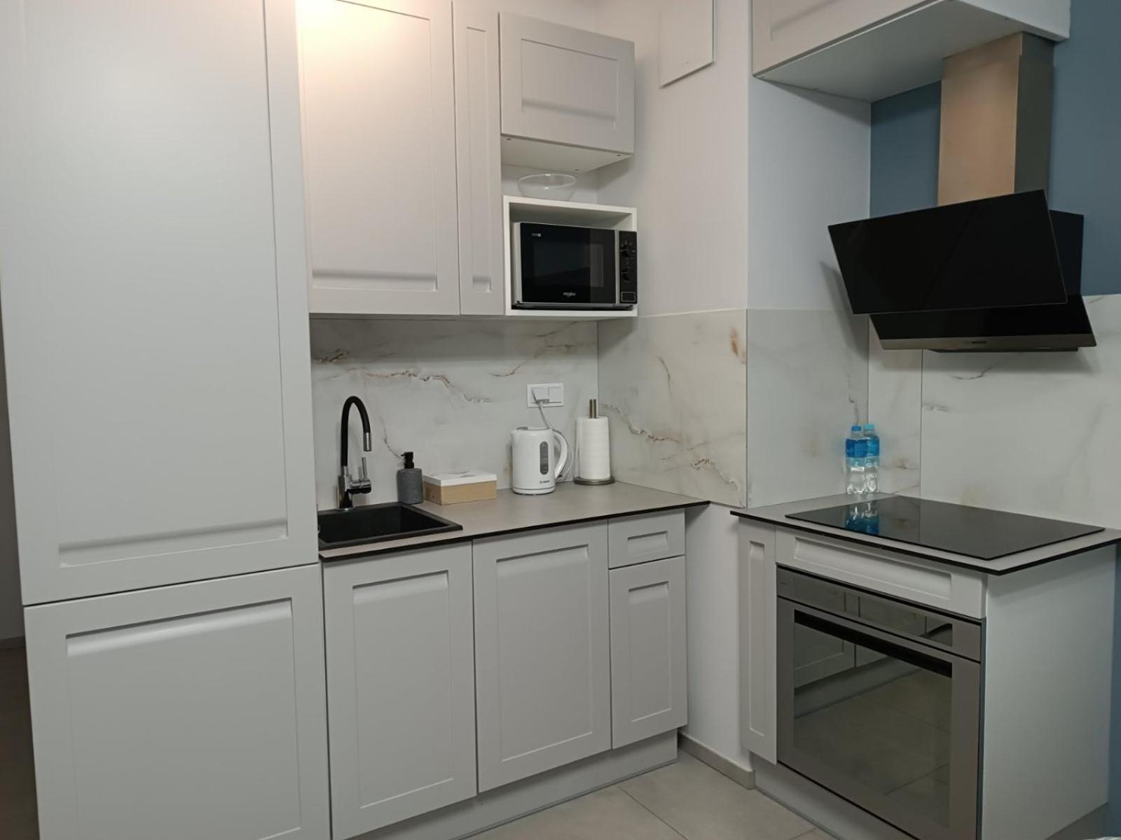 Apartamenty Wiktoryn 6A วอร์ซอ ภายนอก รูปภาพ